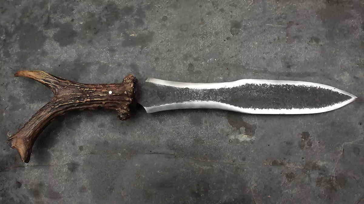Image de présentation du la création Dague de chasse forgée