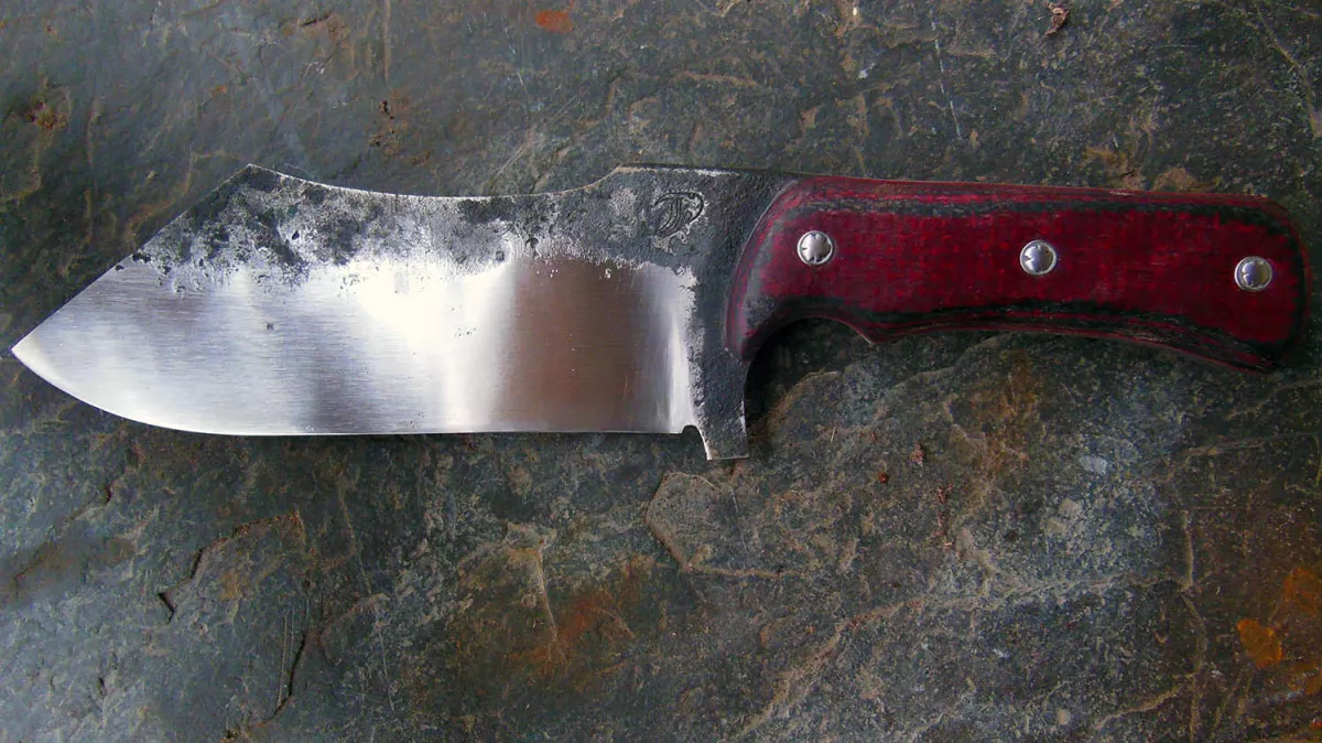 Image de présentation du la création Brut de Forge - Couteau "Hell' Pierrot"