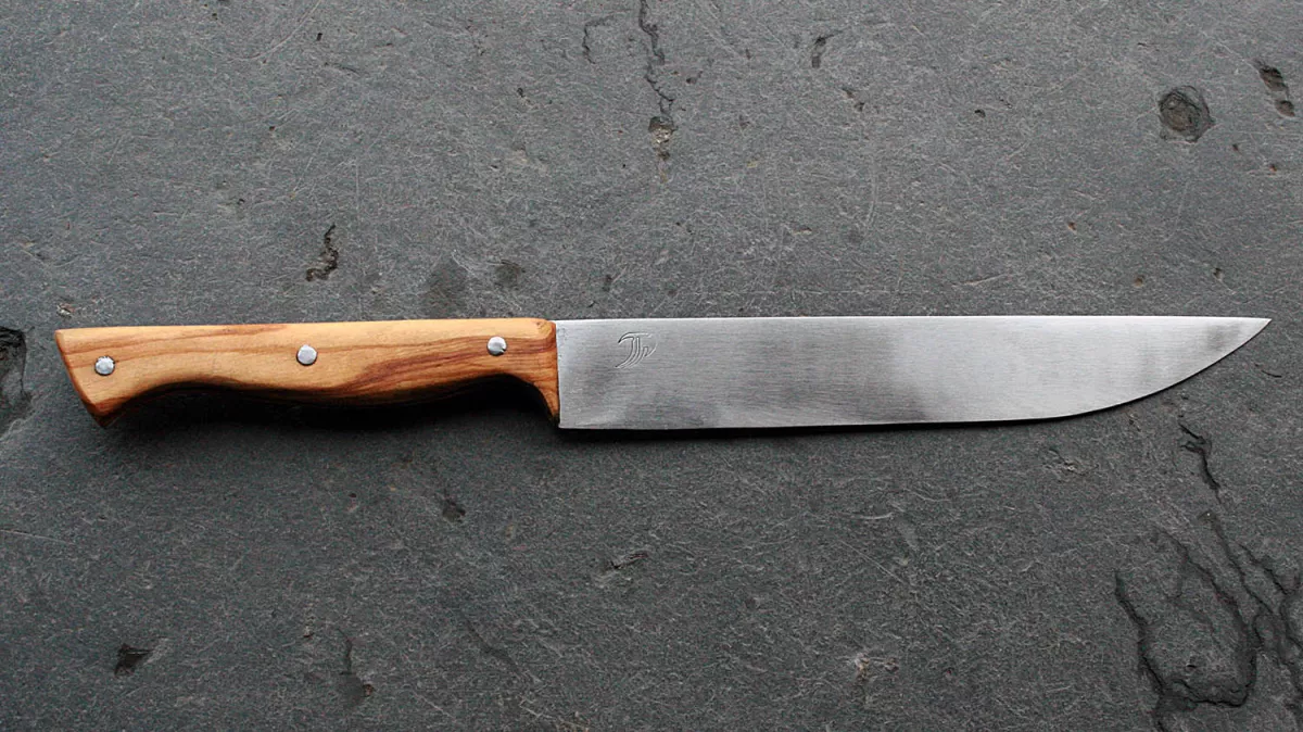 Image de présentation du la création le FINE - Couteau de cuisine en OLIVIER