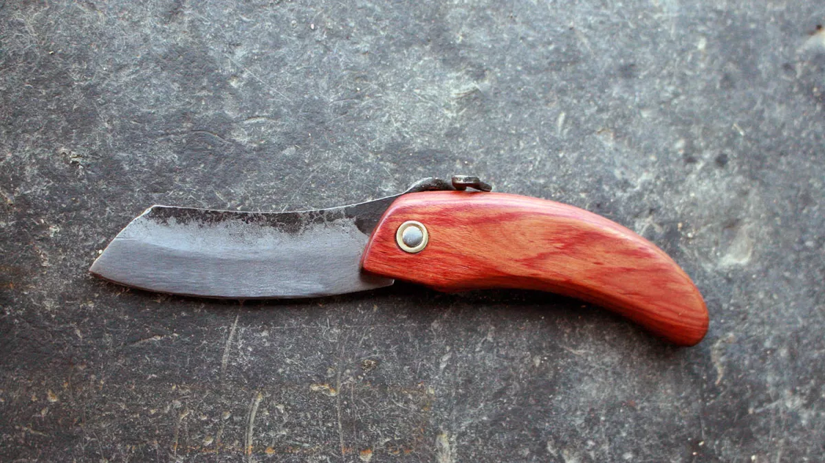Image de présentation du la création Pliant en bois de rose