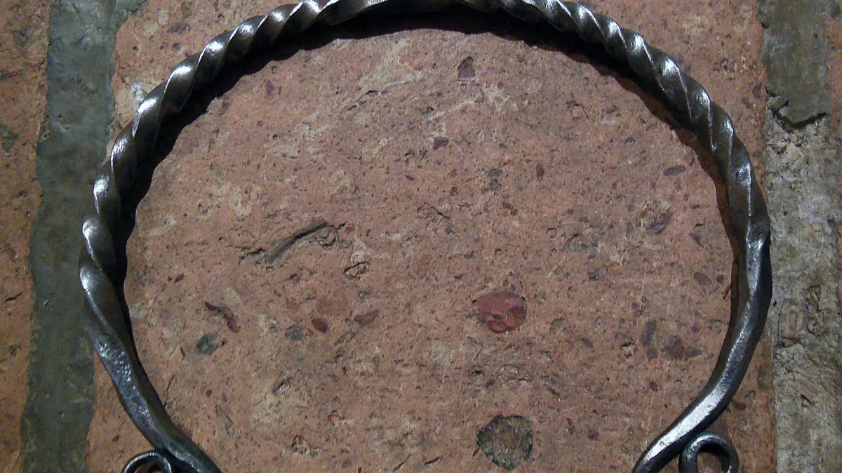Image de présentation du la création Bijou forgé - Torque fin