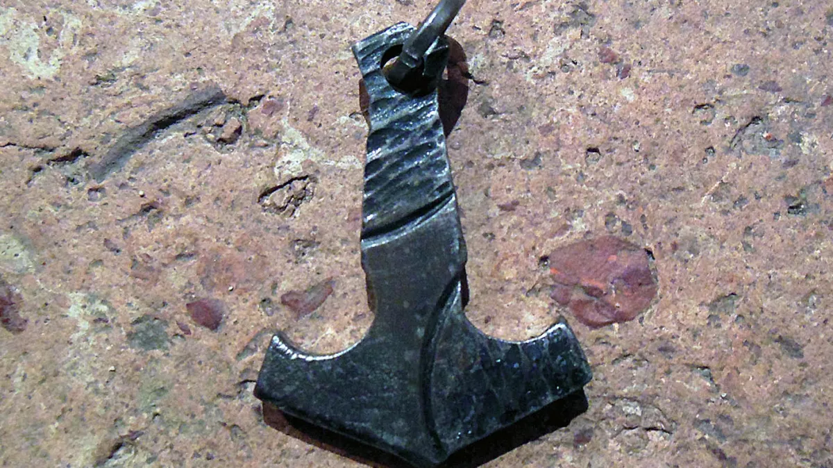 Image de présentation du la création Mjöllnir