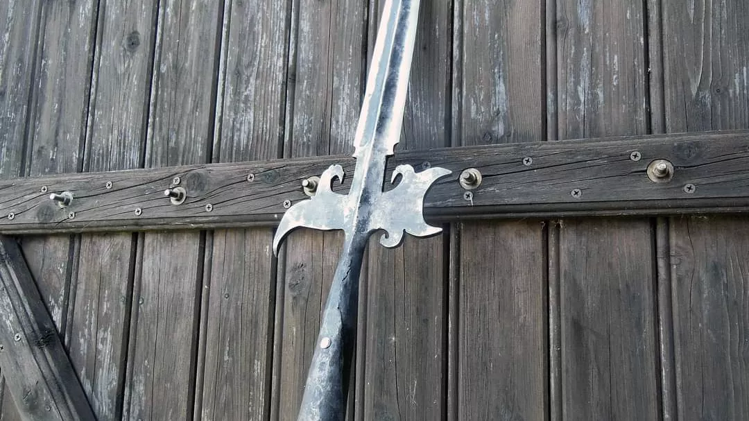 Image de présentation du la création Hallebarde de POLIGNAC forgée et gravée